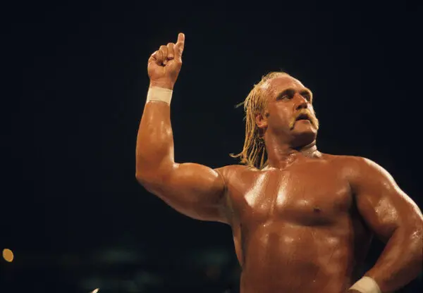 Hogan 9
