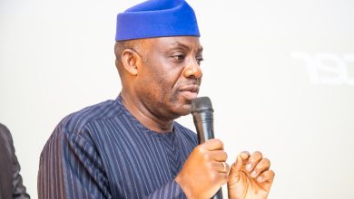 Alausa 832