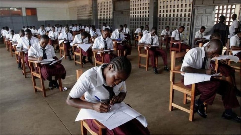Apapa iganmu council sponsors 100 indigent students with free gce forms