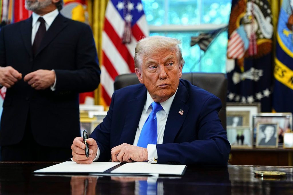 Trump 283732