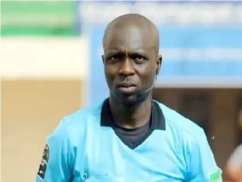 Referee