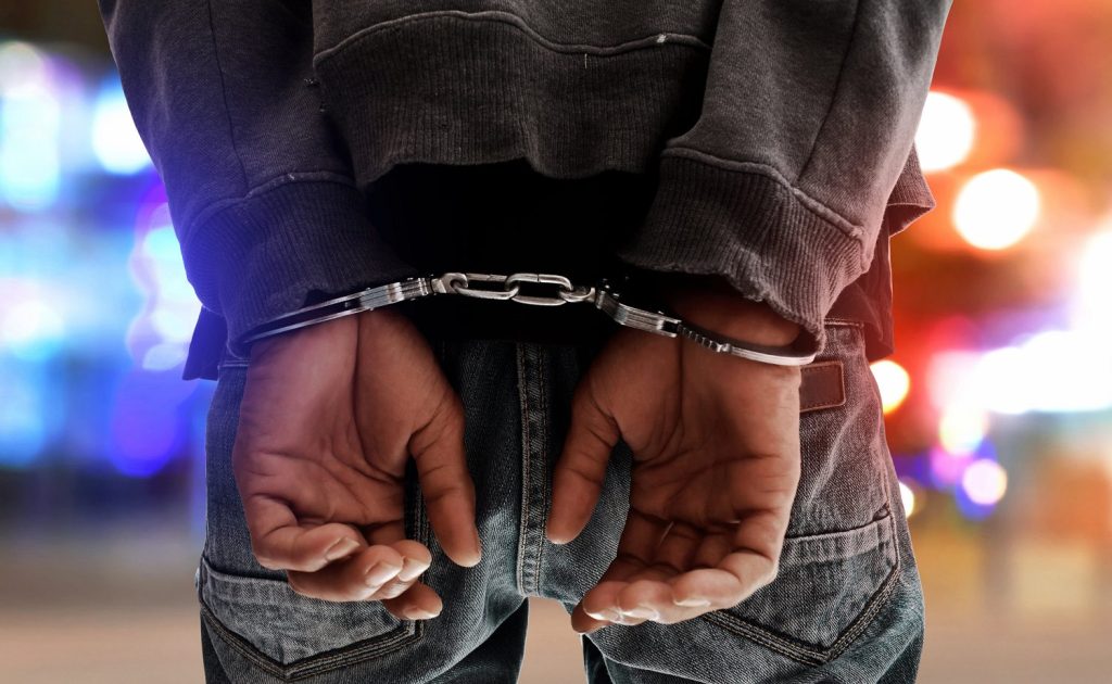 Arrest822